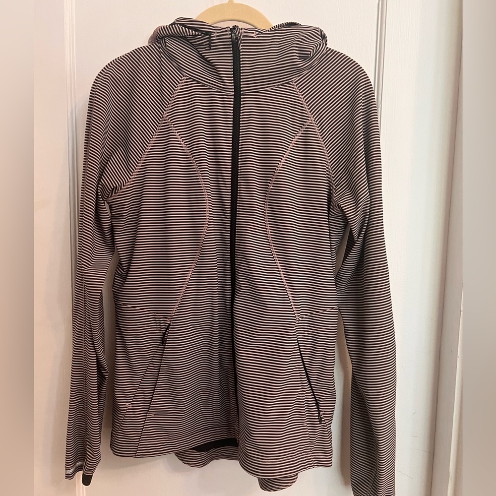 Lululemon | striped hooded rain jacket